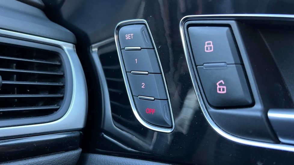 Used Audi A6 Allroad 2016 for sale - 76766377: Photo 38