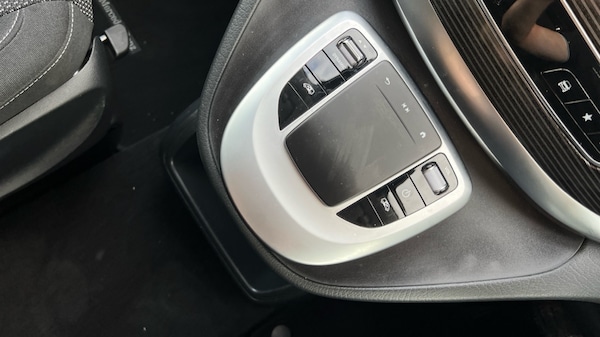 Used Mercedes-Benz EQV 2022 for sale - 76312016: Photo 35