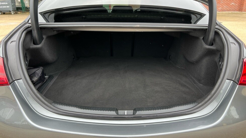 Used Mercedes-Benz C Class 2024 for sale - 75959661: Photo 17