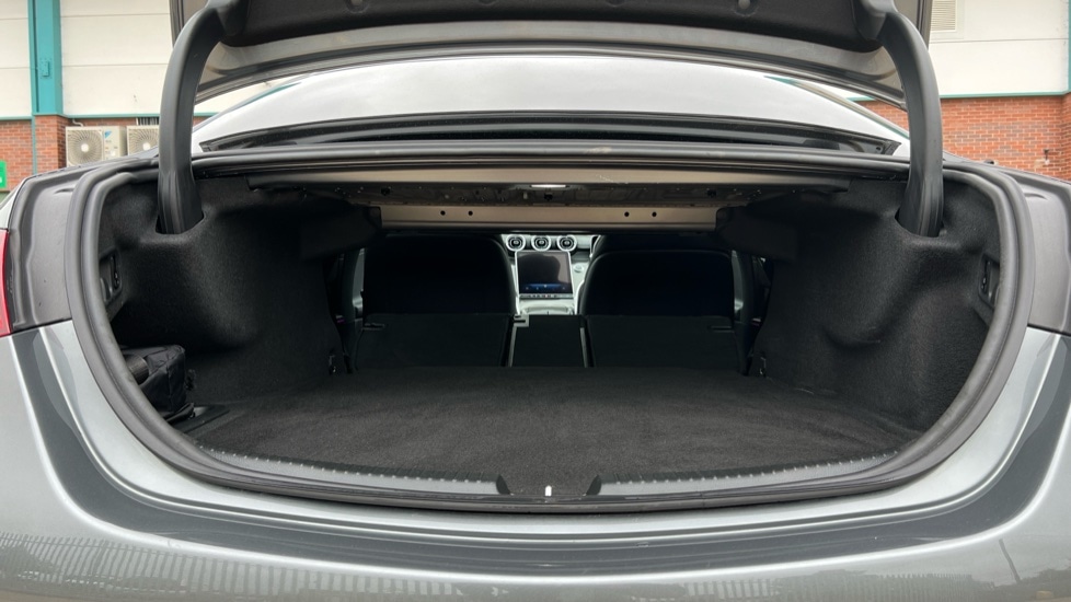 Used Mercedes-Benz C Class 2024 for sale - 75959661: Photo 18