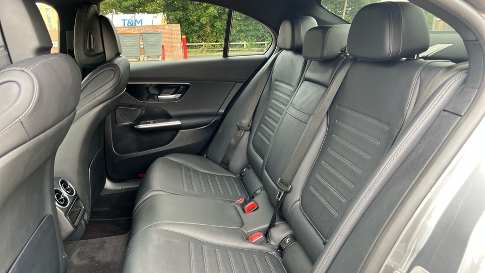 Used Mercedes-Benz C Class 2024 for sale - 75959661: Photo 24