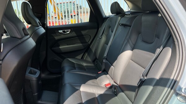 Used Volvo XC60 2023 for sale - 75595561: Photo 14