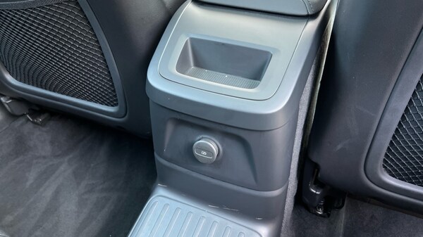 Used Volvo XC60 2023 for sale - 75595561: Photo 33