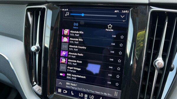 Used Volvo XC60 2023 for sale - 75595561: Photo 35