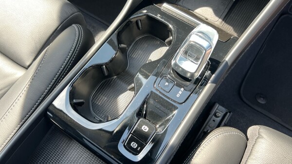 Used Volvo XC40 2024 for sale - 76297546: Photo 29