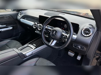 Used Mercedes-Benz GLB 2025 for sale - 76261686: Photo