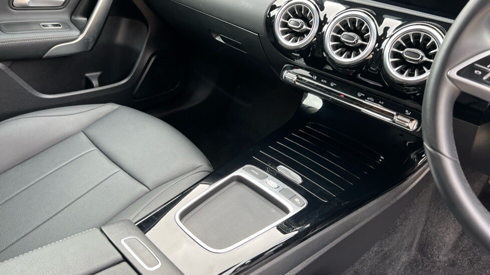 Used Mercedes-Benz A-Class 2024 for sale - 75959601: Photo 34