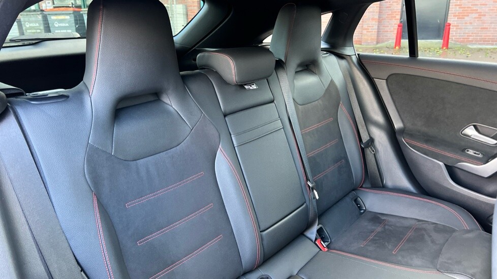 Used Mercedes-Benz CLA 2024 for sale - 76888821: Photo 15