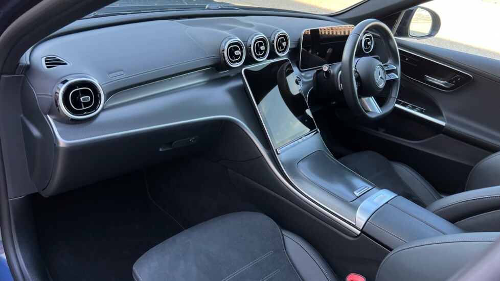 Used Mercedes-Benz C Class 2024 for sale - 76130835: Photo 11