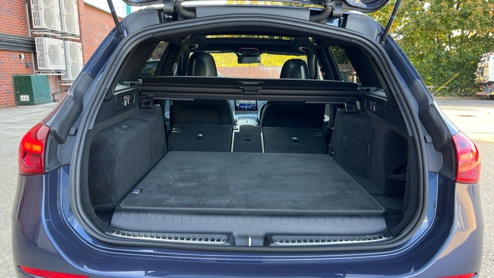 Used Mercedes-Benz C Class 2024 for sale - 76130835: Photo 18