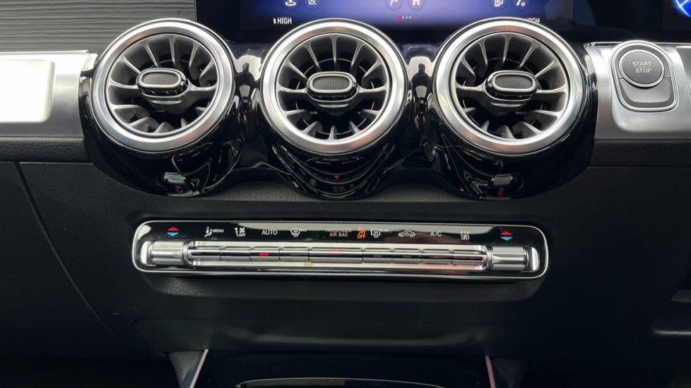 Used Mercedes-Benz EQB 2024 for sale - 76696559: Photo 53