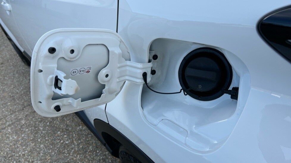 Used Toyota C-HR 2023 for sale - 76586995: Photo 21