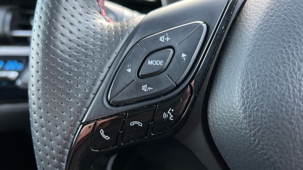 Used Toyota C-HR 2023 for sale - 76586995: Photo 23