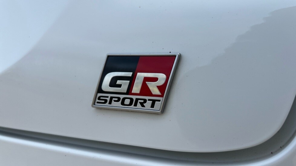 Used Toyota C-HR 2023 for sale - 76586995: Photo 42