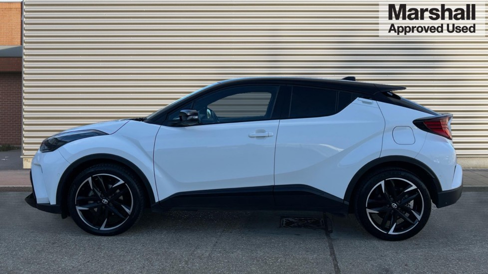 Used Toyota C-HR 2023 for sale - 76586995: Photo 6