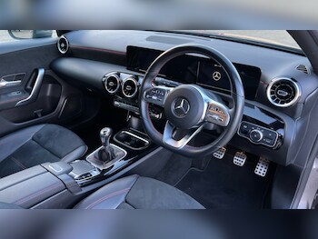 Used Mercedes-Benz A-Class 2019 for sale - 76954388: Photo