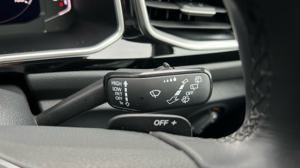 Used Volkswagen T-Roc 2024 for sale - 76297570: Photo 24