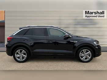 Used Volkswagen T-Roc 2024 for sale - 76297570: Photo