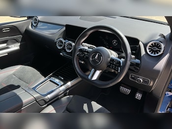 Used Mercedes-Benz B Class 2023 for sale - 76696478: Photo