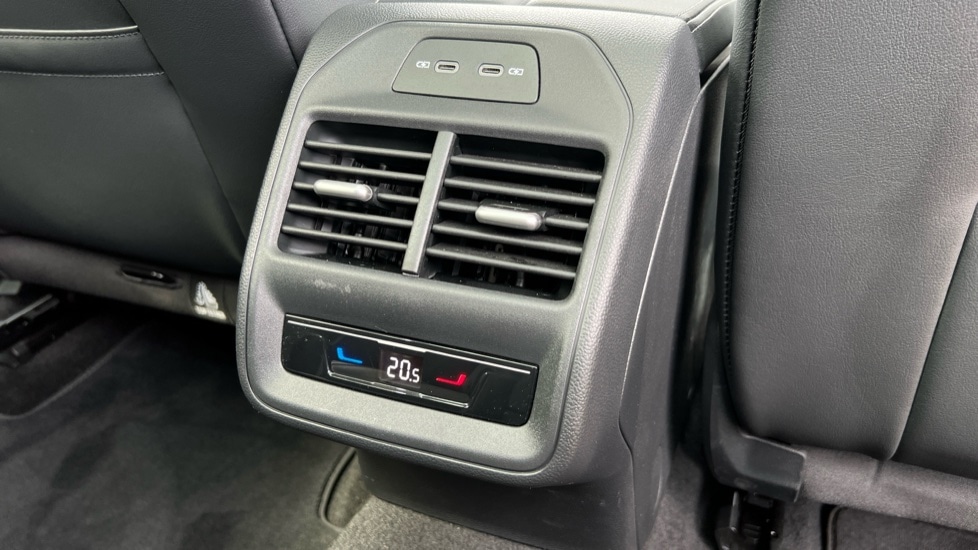 Used Volkswagen Passat 2025 for sale - 76921887: Photo 33