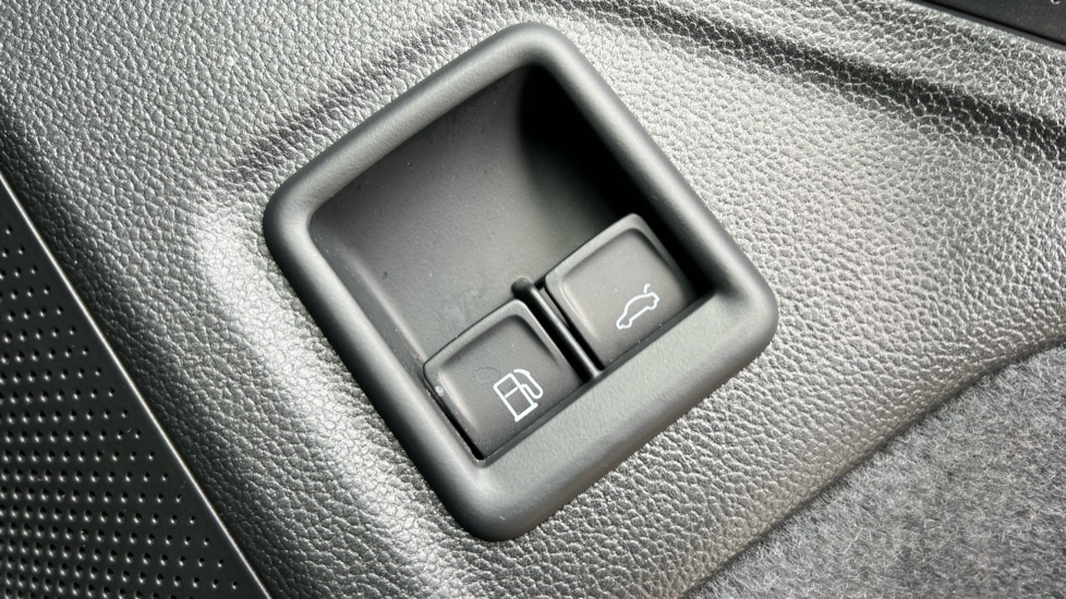 Used Volkswagen Passat 2025 for sale - 76921887: Photo 49