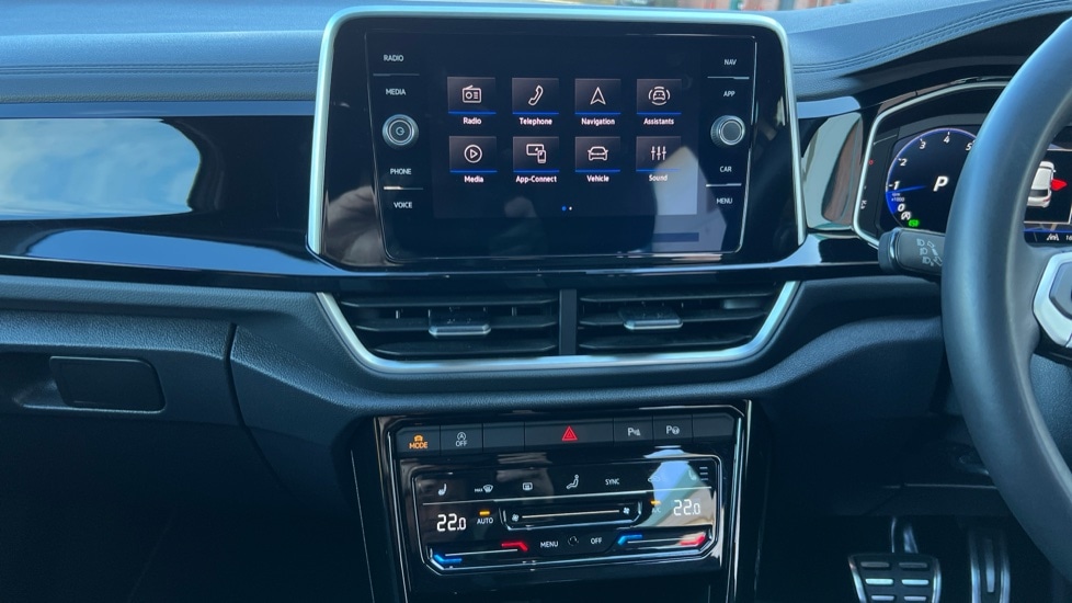 Used Volkswagen T-Roc 2024 for sale - 76297281: Photo 12