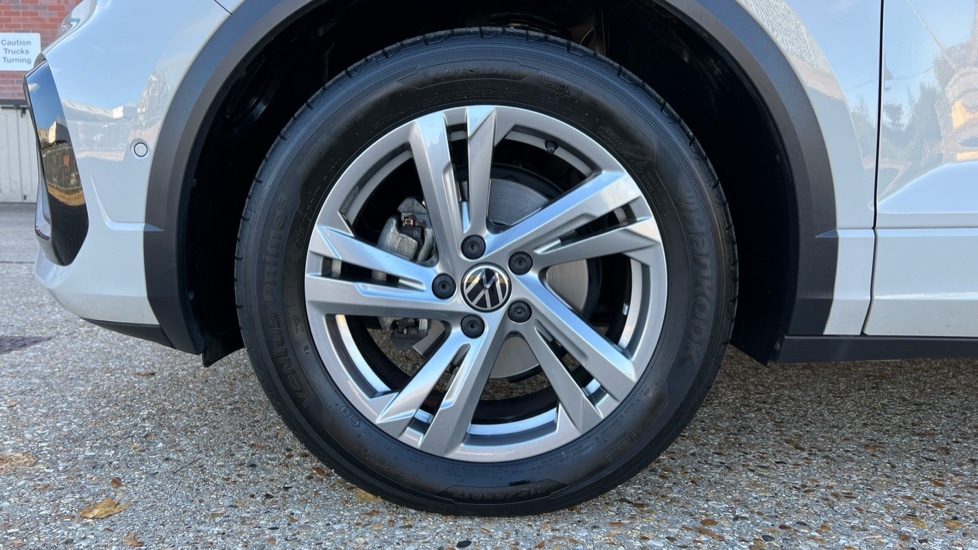 Used Volkswagen T-Roc 2024 for sale - 76297281: Photo 17