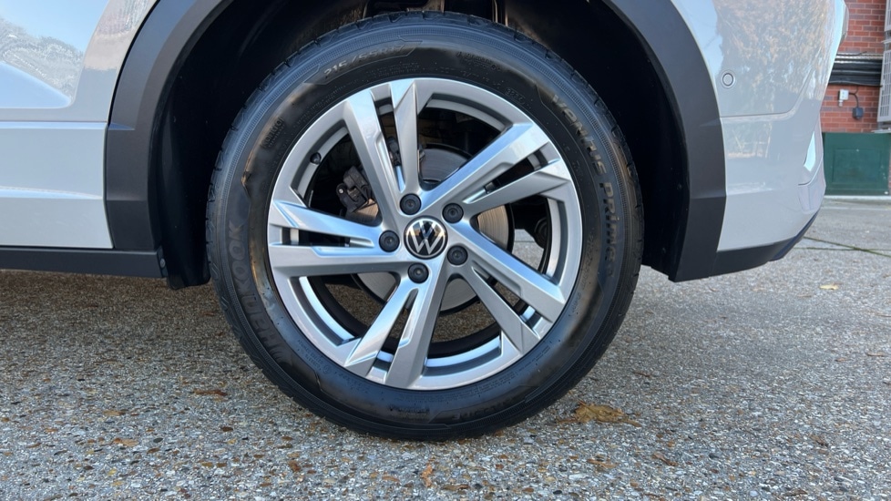 Used Volkswagen T-Roc 2024 for sale - 76297281: Photo 18