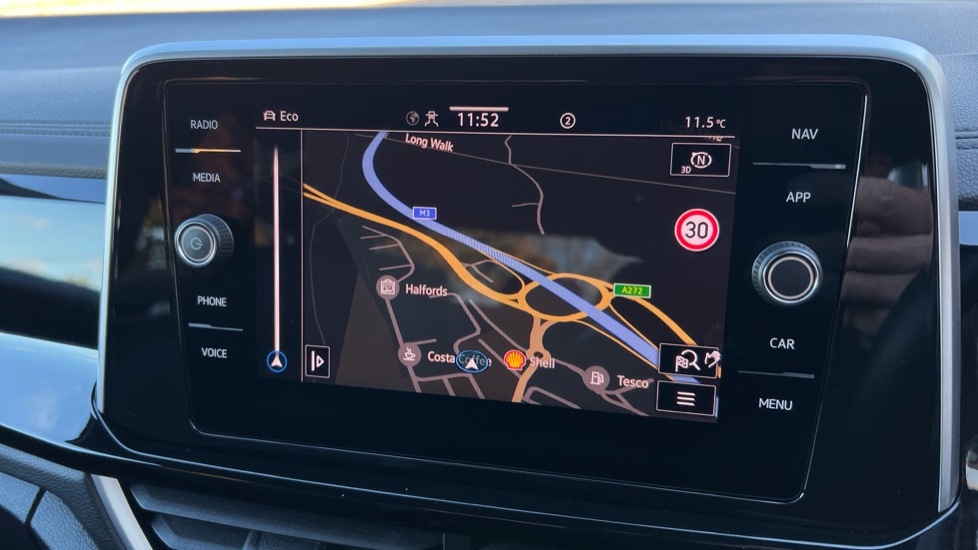 Used Volkswagen T-Roc 2024 for sale - 76297281: Photo 27