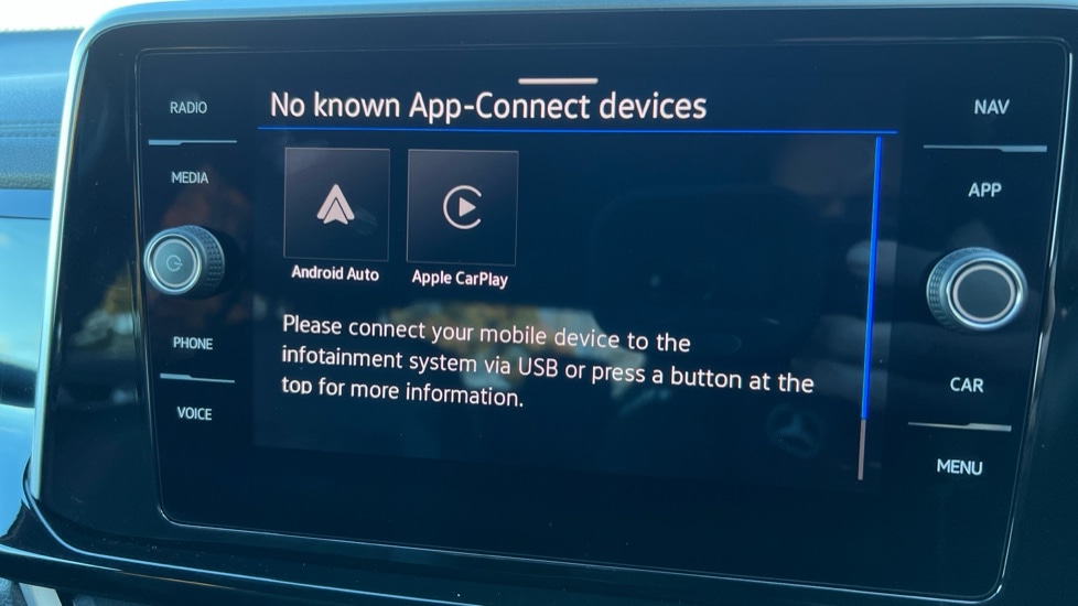 Used Volkswagen T-Roc 2024 for sale - 76297281: Photo 41