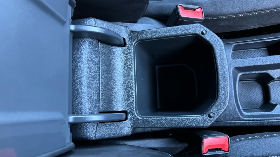 Used Volkswagen T-Roc 2024 for sale - 76297281: Photo 46