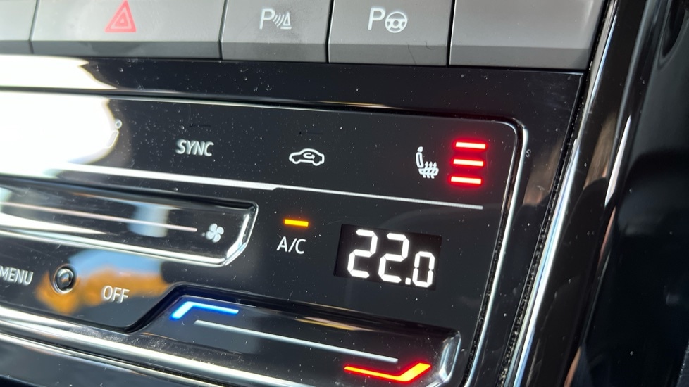 Used Volkswagen T-Roc 2024 for sale - 76297281: Photo 55