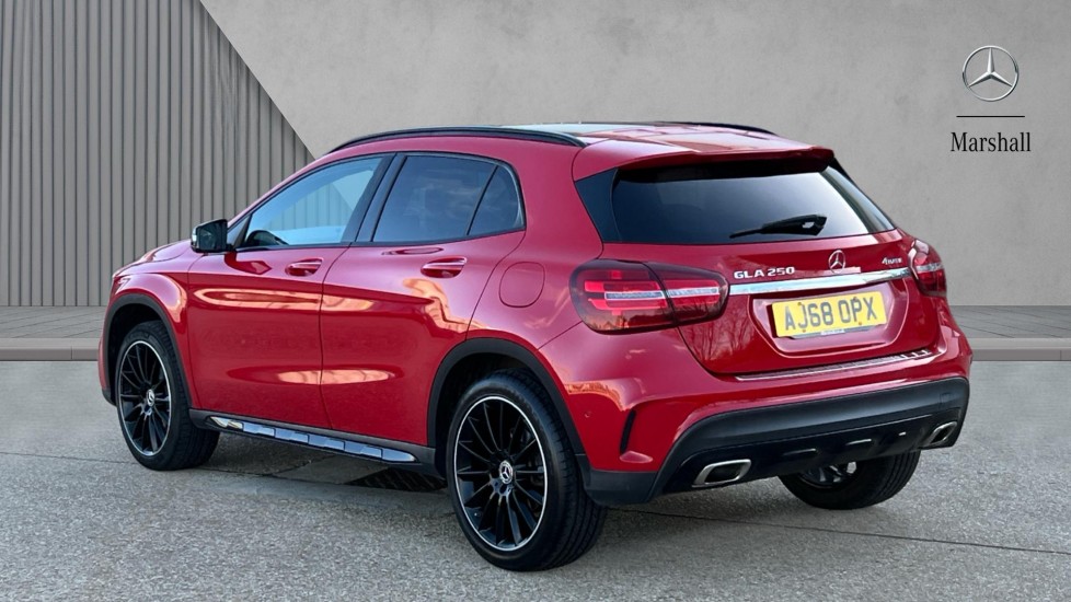 Used Mercedes-Benz GLA 2018 for sale - 77067734: Photo 2