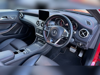 Used Mercedes-Benz GLA 2018 for sale - 77067734: Photo