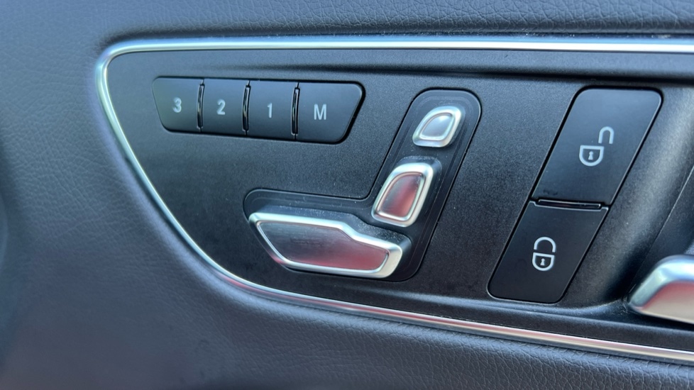 Used Mercedes-Benz GLA 2018 for sale - 77067734: Photo 44