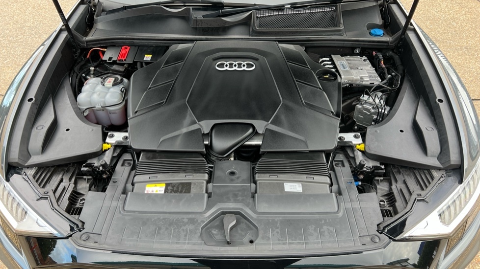 Used Audi Q8 2023 for sale - 75751320: Photo 16
