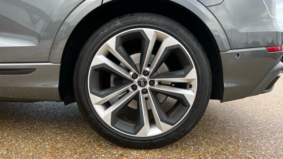 Used Audi Q8 2023 for sale - 75751320: Photo 18
