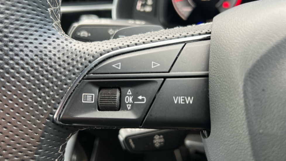 Used Audi Q8 2023 for sale - 75751320: Photo 23