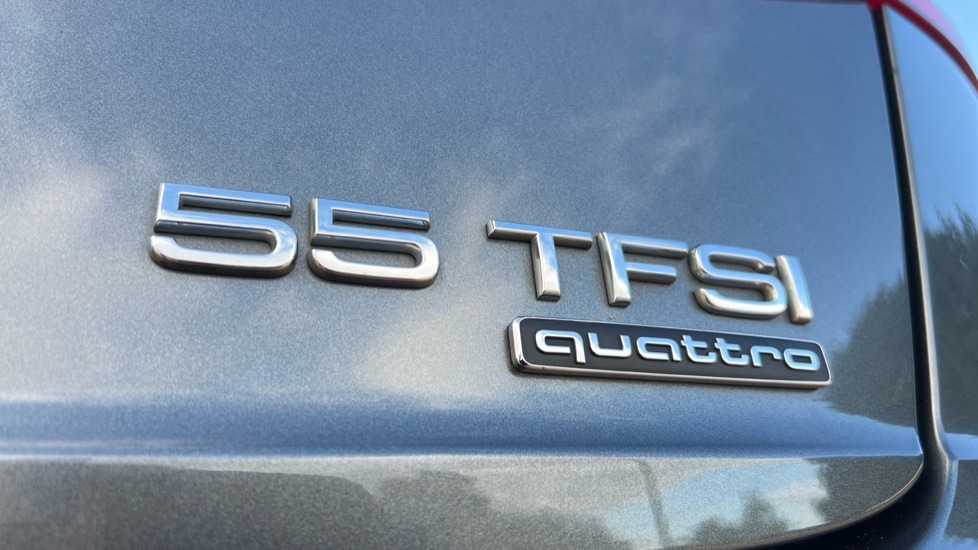 Used Audi Q8 2023 for sale - 75751320: Photo 56