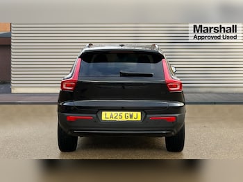 Used Volvo XC40 2025 for sale - 76507430: Photo