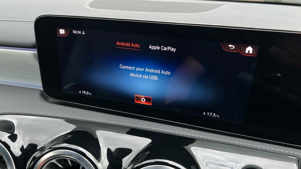 Used Mercedes-Benz CLA 2022 for sale - 76161205: Photo 53