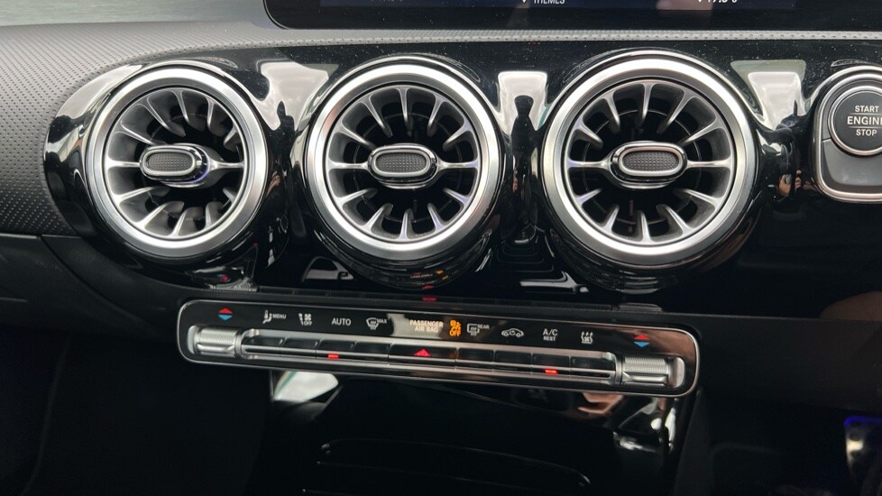 Used Mercedes-Benz CLA 2022 for sale - 76161205: Photo 55