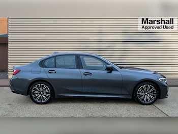 Used BMW 3 Series 2021 for sale - 76404827: Photo