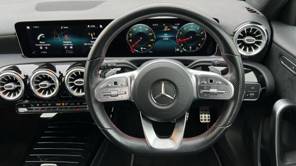 Used Mercedes-Benz A-Class 2019 for sale - 76297440: Photo 12