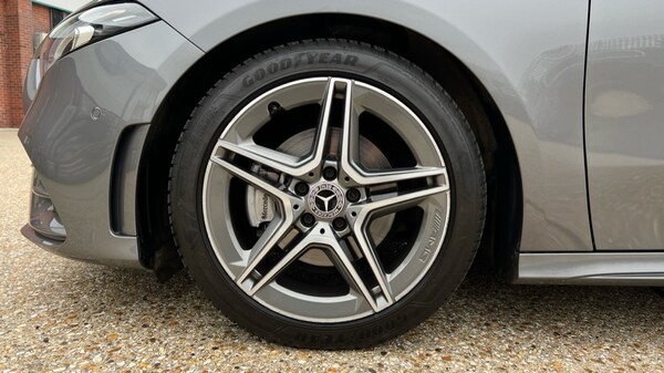 Used Mercedes-Benz A-Class 2019 for sale - 76297440: Photo 25