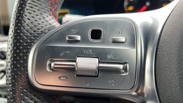 Used Mercedes-Benz A-Class 2019 for sale - 76297440: Photo 30