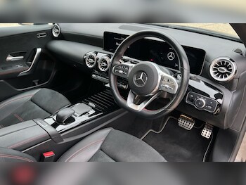Used Mercedes-Benz A-Class 2019 for sale - 76297440: Photo 3
