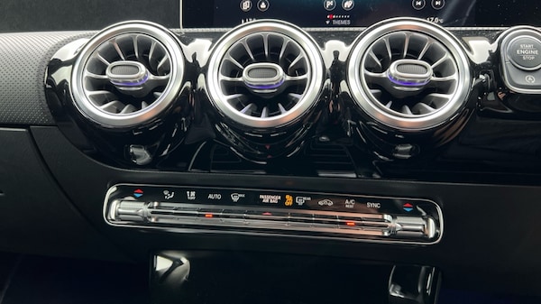 Used Mercedes-Benz A-Class 2019 for sale - 76297440: Photo 49