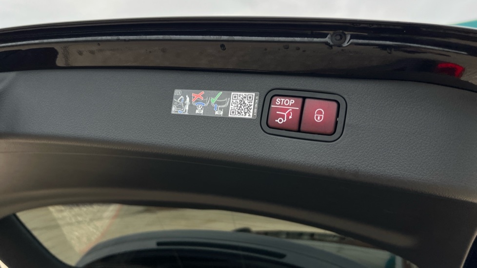 Used Mercedes-Benz C Class 2024 for sale - 76908043: Photo 68