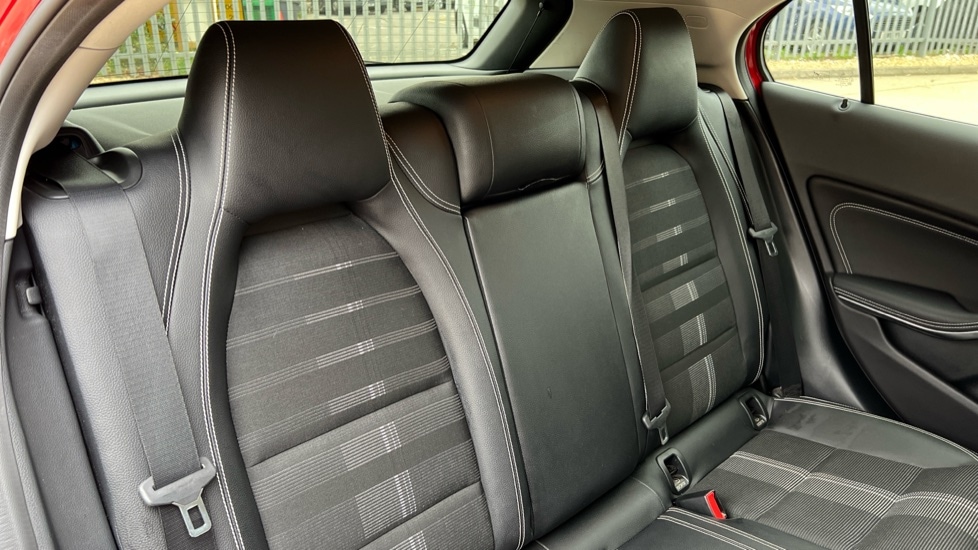 Used Mercedes-Benz GLA 2019 for sale - 76195984: Photo 15